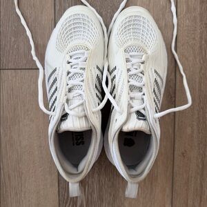 K Swiss Tennis Shoes